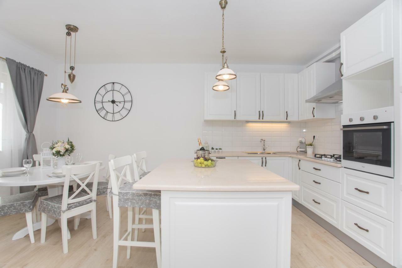 Apartman Slavice Sibenik Bagian luar foto