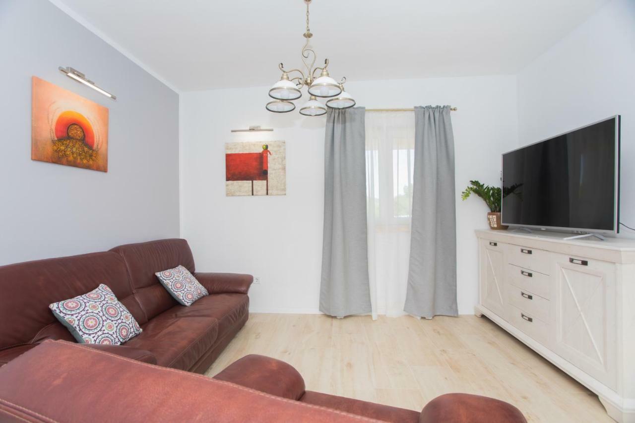 Apartman Slavice Sibenik Bagian luar foto